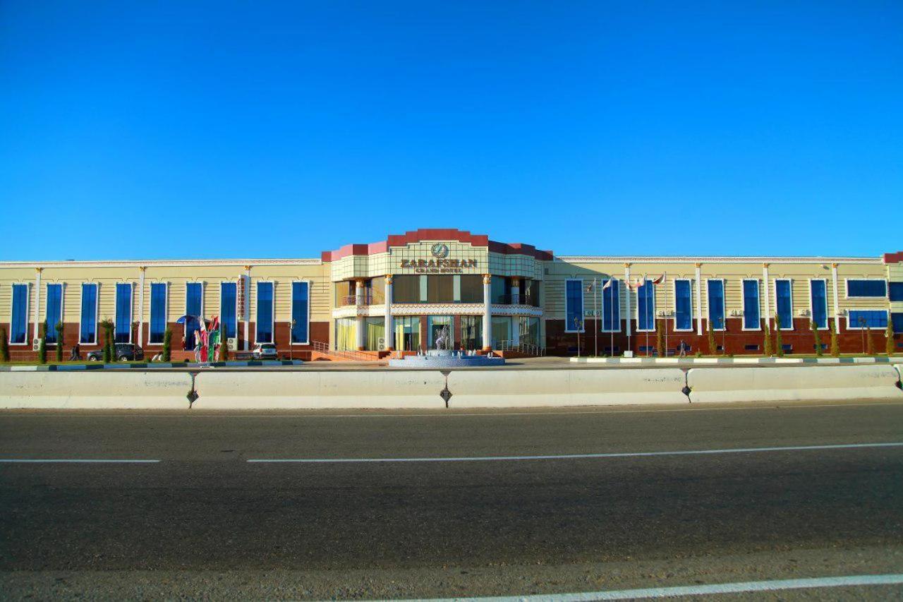 Zarafshan Managed By Dedeman Malik Exterior photo